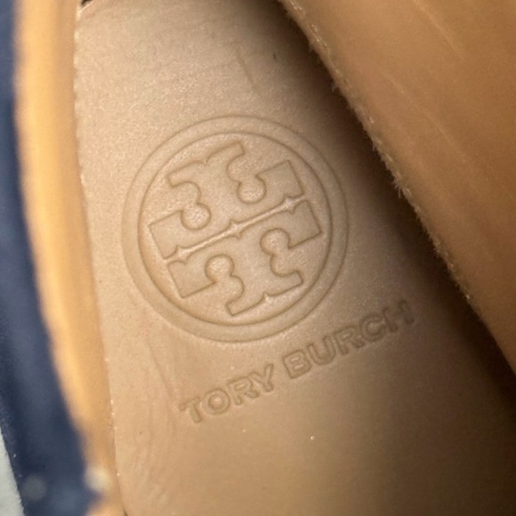 RARE Tory Burch Gigi Black Leather and Navy Suede Ankle Boots - Picture 7 of 8